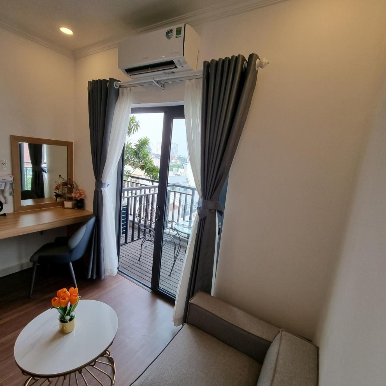 Ngoi Sao Phuong Nam Hotel Thành Pho Ho Chí Minh Esterno foto